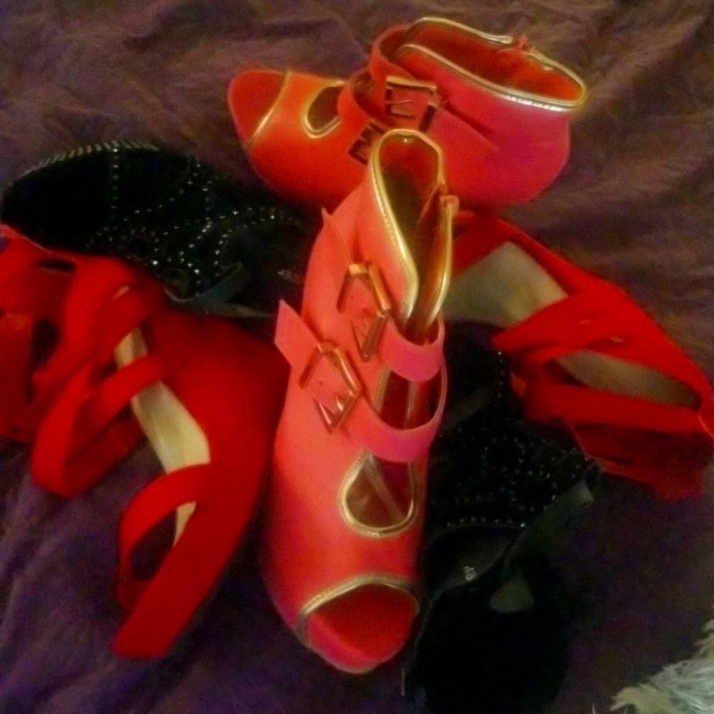 Bundle of all shoes 3 pair of sandles